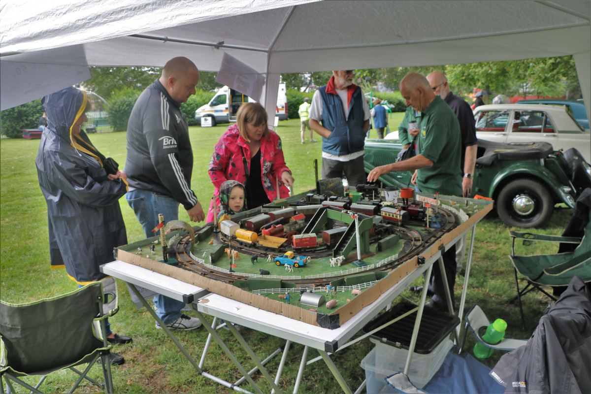 Model railway display